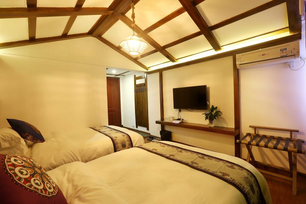 Bugu Hostel Улинъюань Экстерьер фото